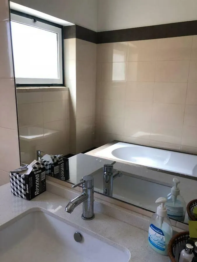 Grandmommy'S House - Traditional And Comfy Lisboan Apartment 0*, Lisbon Portugal
