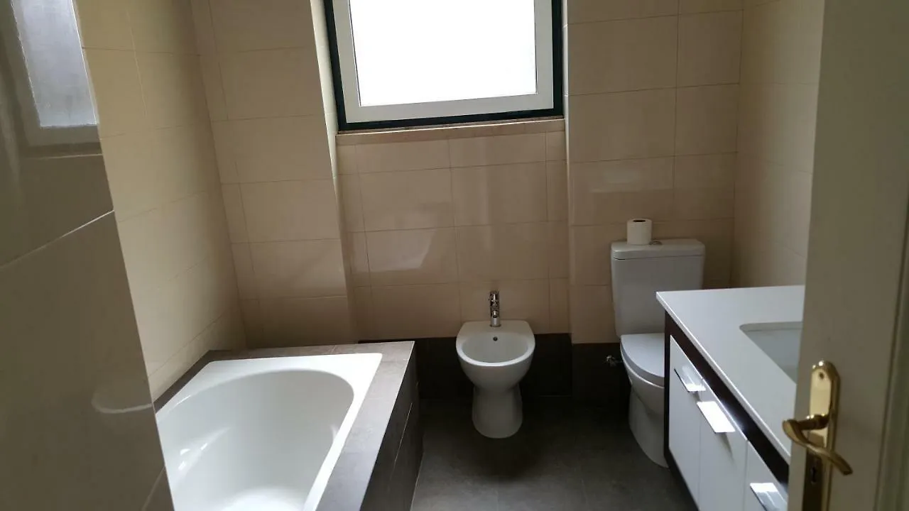 Grandmommy'S House - Traditional And Comfy Lisboan Apartment