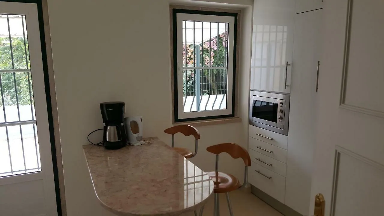 Grandmommy'S House - Traditional And Comfy Lisboan Apartment
